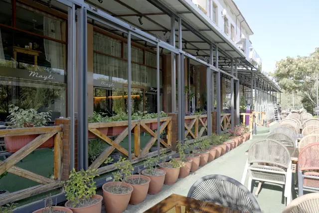 Mayli Restobar — Veranda