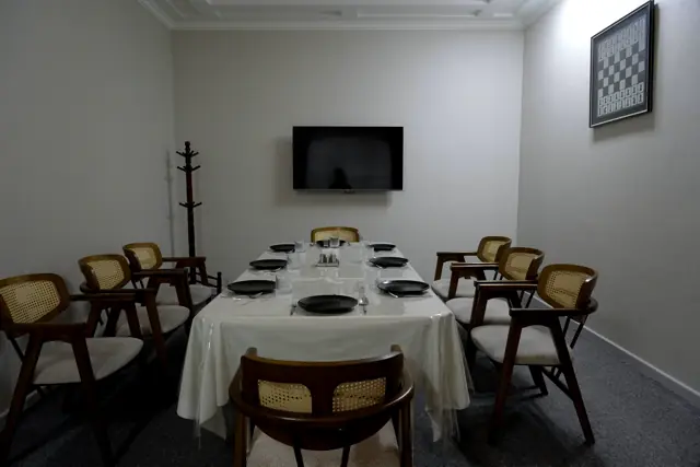 Mayli Restobar — VIP "Home"