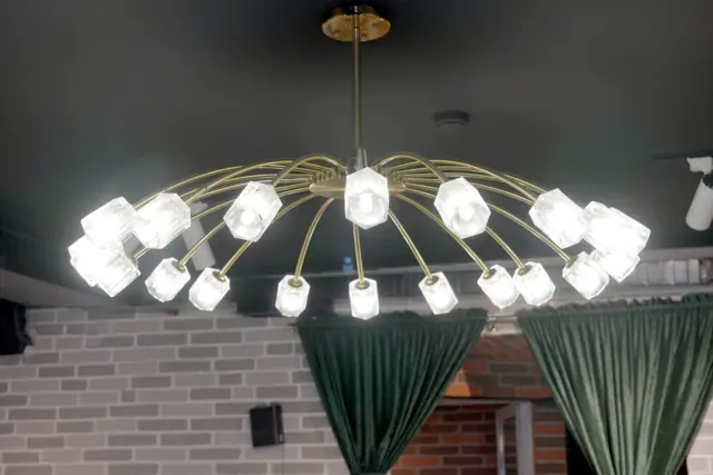 Mayli Restobar — VIP "Green"